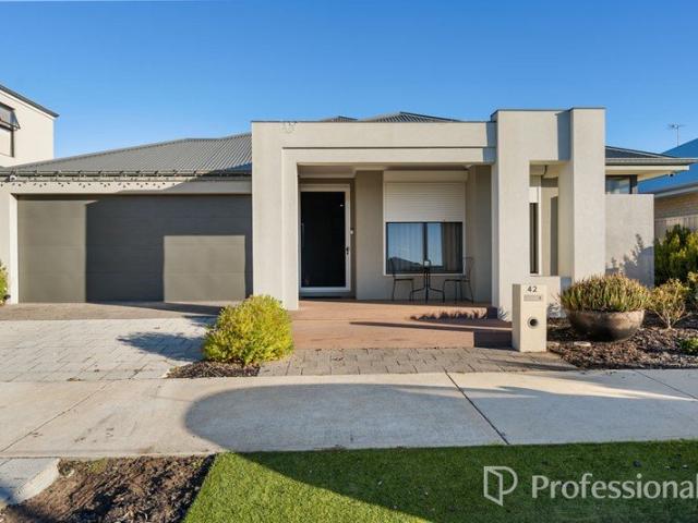 EXCEPTIONAL EX DISPLAY HOME WITH OVER 216M2 OF ACTUAL LIVING!