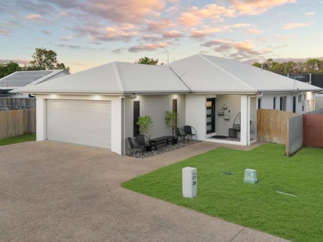 Exceptional Family Living on a Spacious 791sqm Allotment