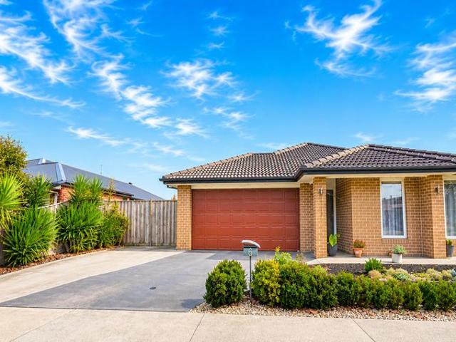 Exceptional Family Living on a Prime Corner Block in Prestigious Copelands Estate