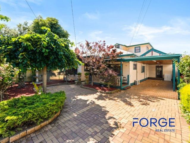 Exceptional Family Living on an Impressive 673m²
