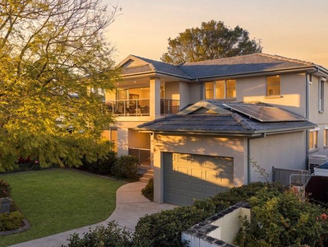 Exceptional Family Living Opposite Leumeah Public School