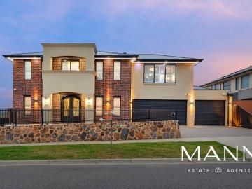 Exceptional Family Living Awaits at 8 Trimble Way, Mernda