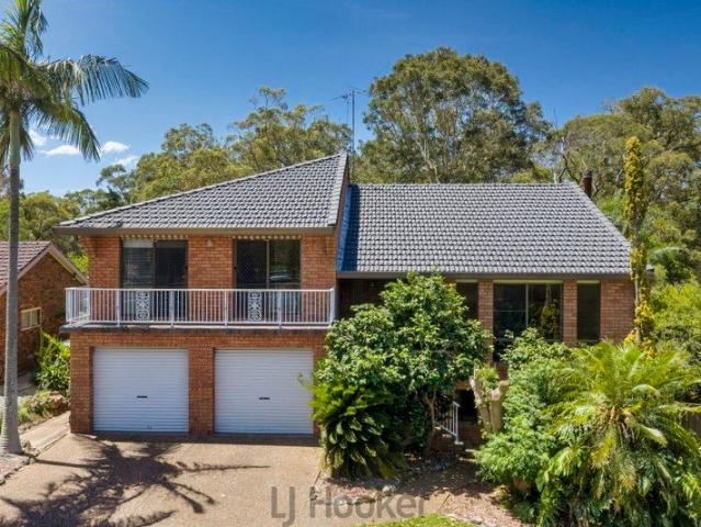 Exceptional Family Living with Lakeside Lifestyle
