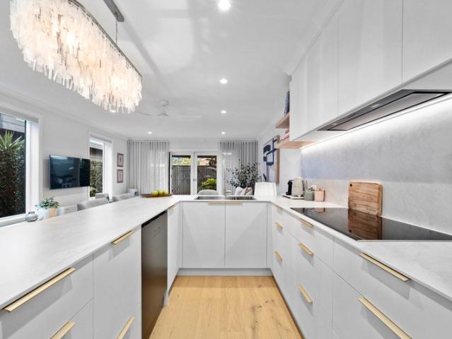 Exceptional Family Living in a Premier Parkdale Pocket