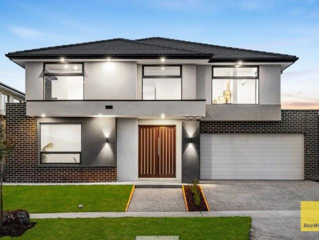 Exceptional Family Living in the Heart of Modeina Estate, Burnside