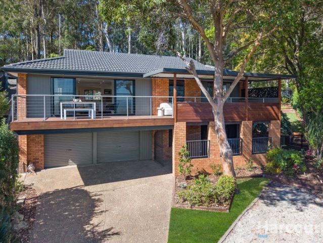 Exceptional Family Living with Lake Views