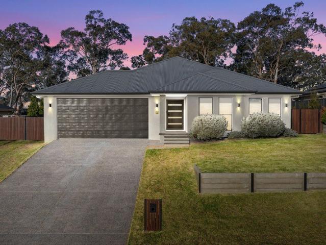 Exceptional family living with space to entertain, relax and explore