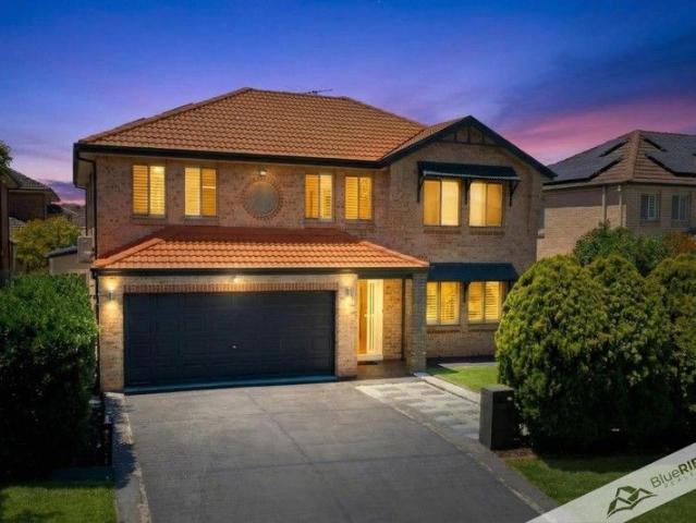 Exceptional Family Living with Superior Design & Grand Major Reno's