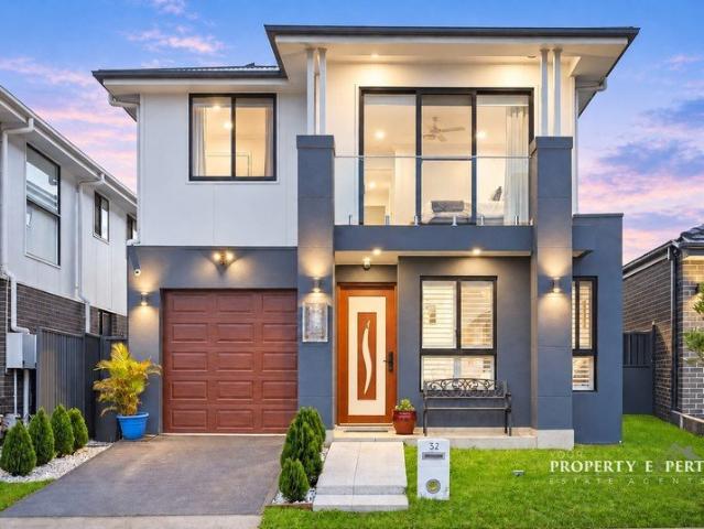 Exceptional Family Residence Where Luxury Meets Lifestyle