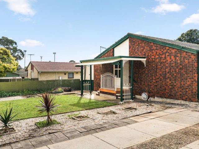 Exceptional First Home or Savvy Investment.