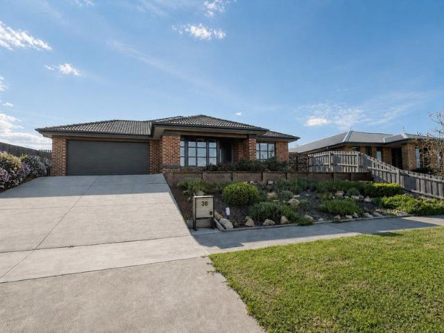 Exceptional Four Bedroom Home in Prime Eastwood Location
