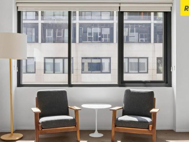 Exceptional Fully Furnished Realm Apartment