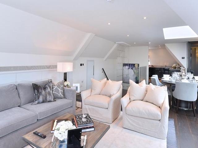 Exceptional Interior Designed Duplex Apartment | Mayfair
