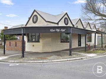 Mount Pleasant, Ballarat, Navigators - Equipped kitchen