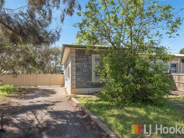 Exceptional Landholding with Rental Income & Future Potential