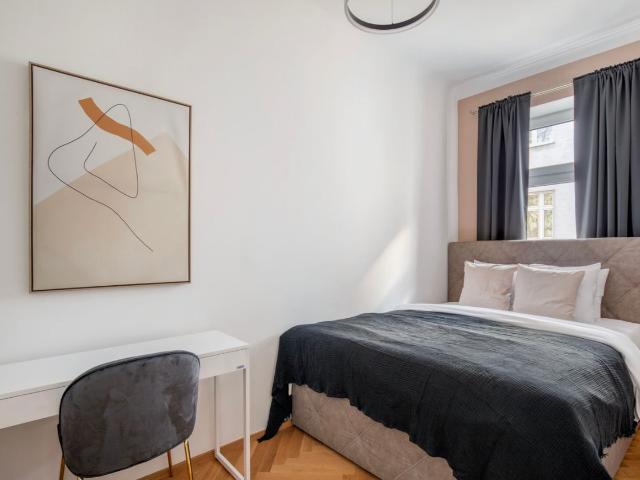 Exceptional Leopoldstadt 2BR, Completely Furnished, Vienna Amsterdam Apartments for Rent