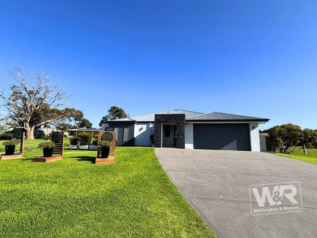 EXCEPTIONAL LIFESTYLE HOME WITH QUALITY, SPACE AND A HUGE SHED
