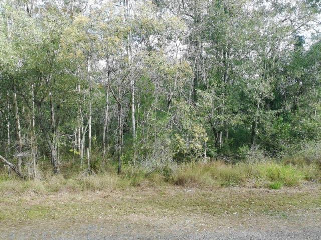 Exceptional Lifestyle Opportunity on 3.69 Hectares in Prestigious Greenbank