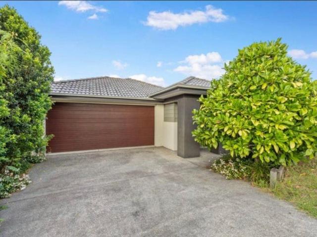 Exceptional Lifestyle & Modern Comfort in the Heart of Springfield Lakes