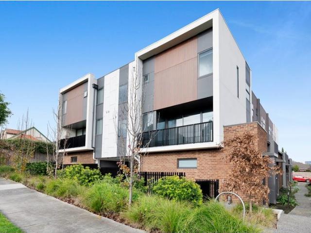 Exceptional Living at Burwood!