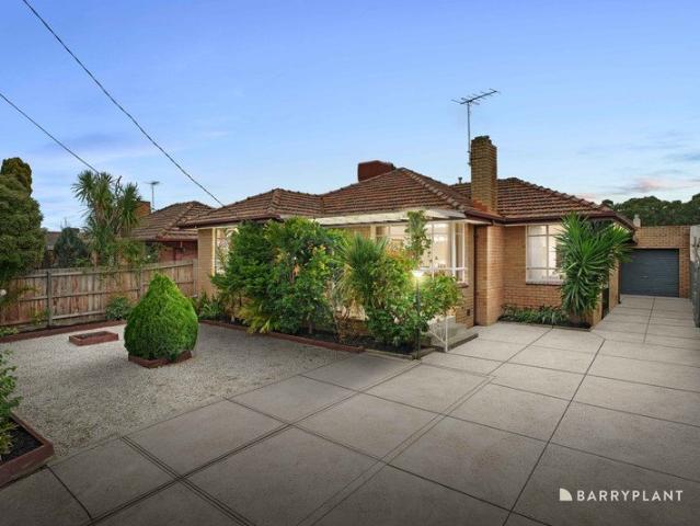 Exceptional Location & Endless Potential in Kingsbury