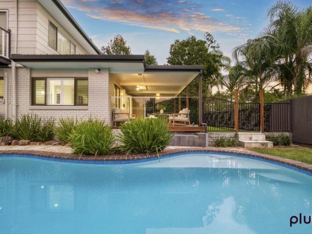 Exceptional Luxury Family Living with Pool & Private Master Retreat