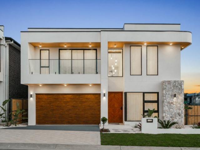 Exceptional Luxury in a Prestigious Enclave
