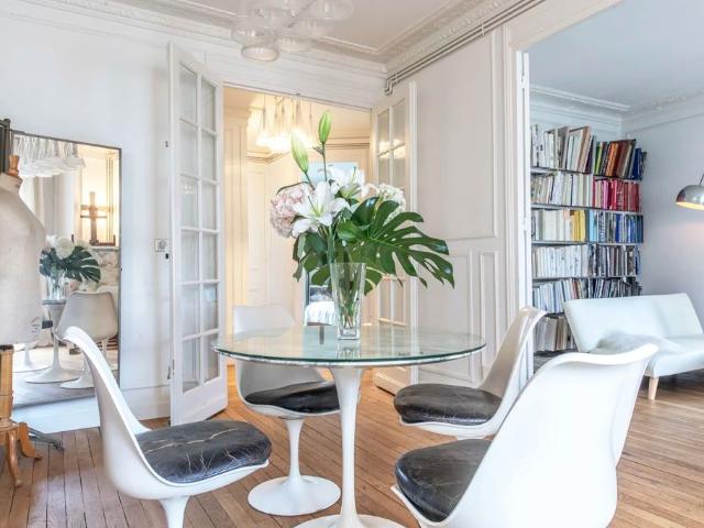 Exceptional Luxury in the Heart of Montmartre: Your Exclusive Parisian Haven with Panoramic Views, Paris Amsterdam Apartments for Rent
