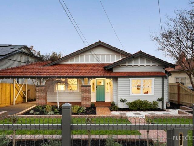 Exceptional Multi Generational Family Living and Flexibility