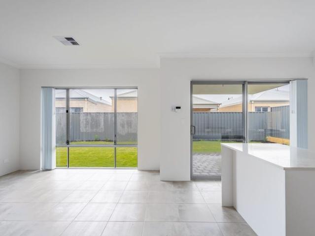 Exceptional New Build at 19 Espirit Way, Baldivis – Modern Living at Its Finest