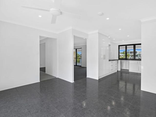 Exceptional North facing Waterfront Location