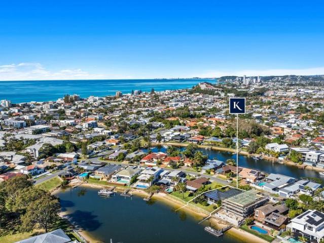 Exceptional North facing Waterfront Location
