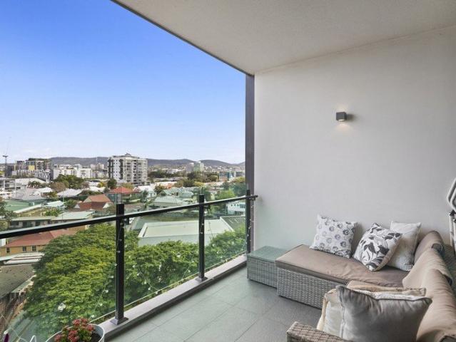 Exceptional Opportunity in Award Winning Botanica Residences