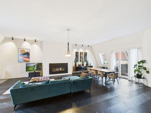 Exceptional penthouse in Berlin Friedenau – 185 m² over two levels with private sauna, terraces & separate living area