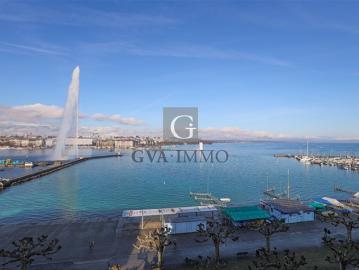 EXCEPTIONAL – Penthouse mit Blick auf den See hinaus