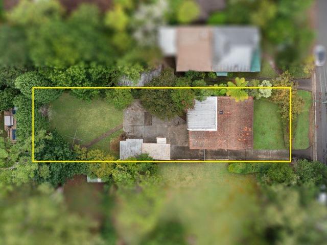 Exceptional potential, level parcel, walking distance to Turramurra's heart