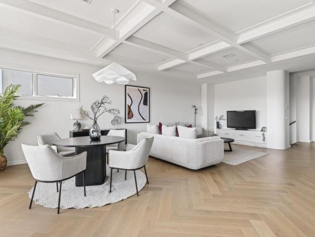 Exceptional Quality and Refined Luxury Offering a Prestigious Family Home