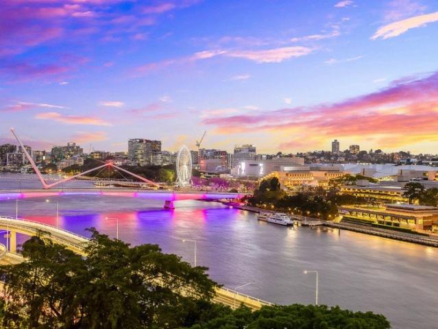 Exceptional River & South Bank Views The Perfect City Residence