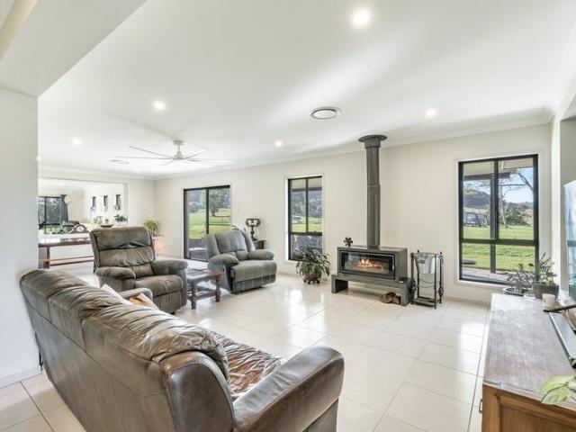 Exceptional Rural Lifestyle on 114 Acres