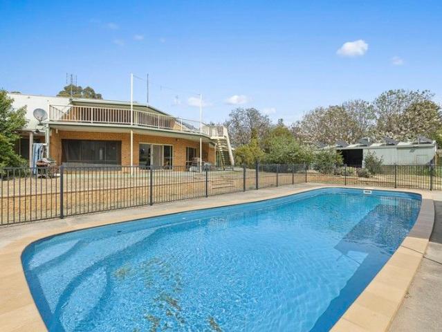 Exceptional Rural Lifestyle Retreat