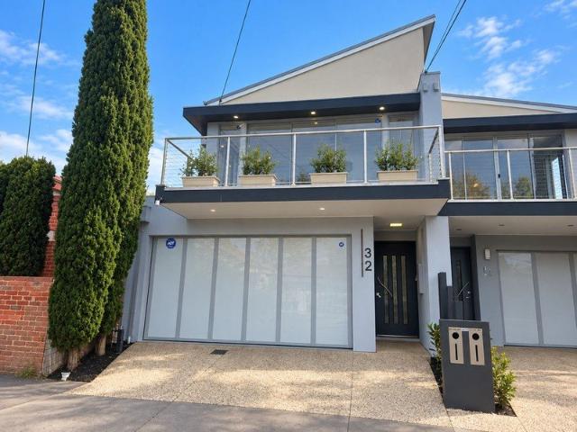 Exceptional Space, Contemporary Style & an Unbeatable St Kilda Lifestyle