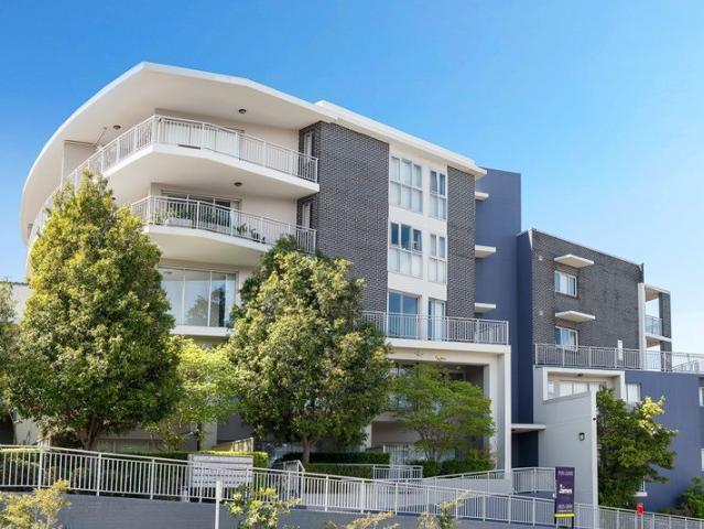 Exceptional Space, Convenience & Private Rooftop Terrace