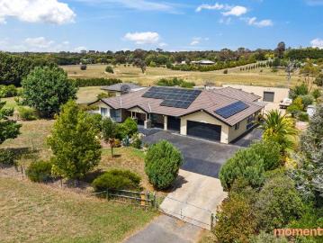 Murrumbateman, Yass Valley, Victoria - Parking