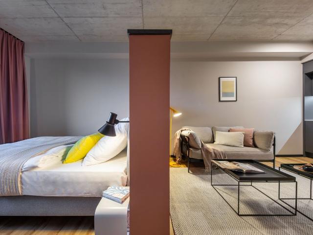 Exceptional Studio Apartment in Leverkusen, Leverkusen Amsterdam Apartments for Rent