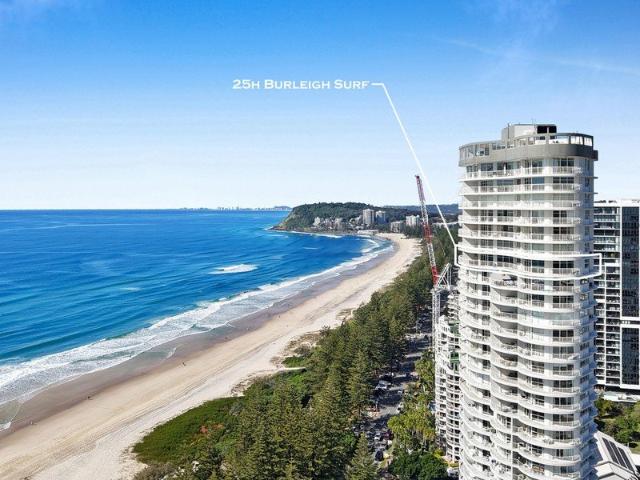 Exceptional Sub Penthouse Living with Panoramic Coastal & Hinterland Views