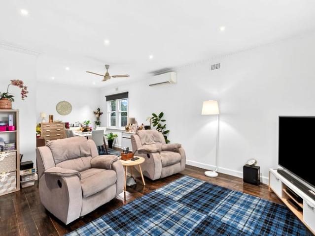 Exceptionally Located Family Abode