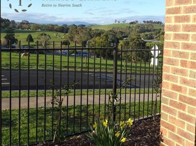 Exceptionally Presented, Secure, Independent Living in an Over 55s Village