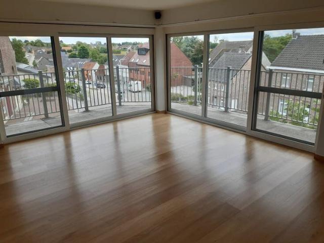 Exceptioneel appartement in hartje Dikkelvenne