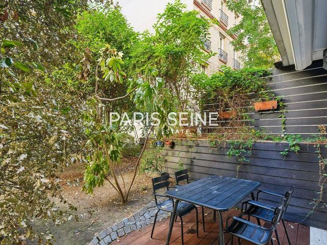 EXCEPTIONNEL*2 PIÈCES MEUBLÉ* TERRASSE SUR MAGNIFIQUE JARDI