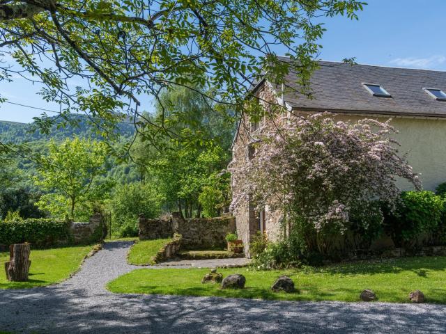 Exceptionnel domaine de montagne sur plus de 20 hectares 320m² Arudy